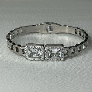 💋Hypoallergenic Silver CZ Emerald Cut Double Station Bracelet Link Design